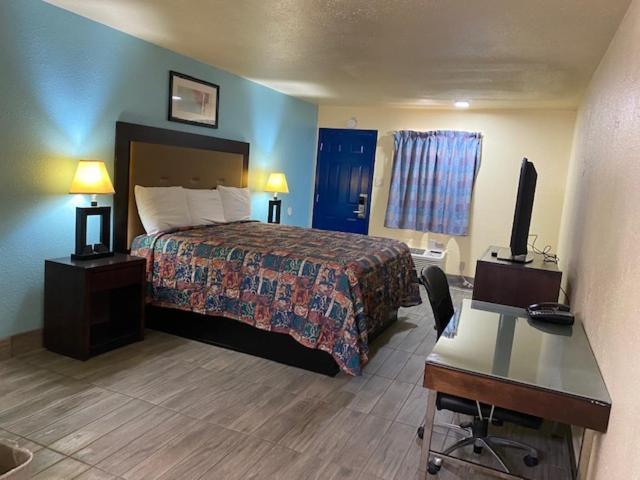 Texas Inn Сеґін Екстер'єр фото