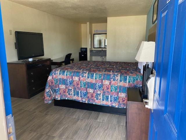 Texas Inn Сеґін Екстер'єр фото