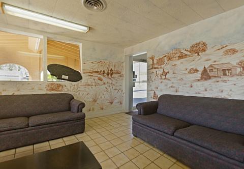 Texas Inn Сеґін Екстер'єр фото